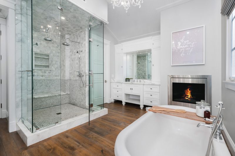 Luxury Bathtub and Shower Combo